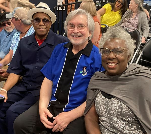 Seniors 0510_IMG_3843.JPEG